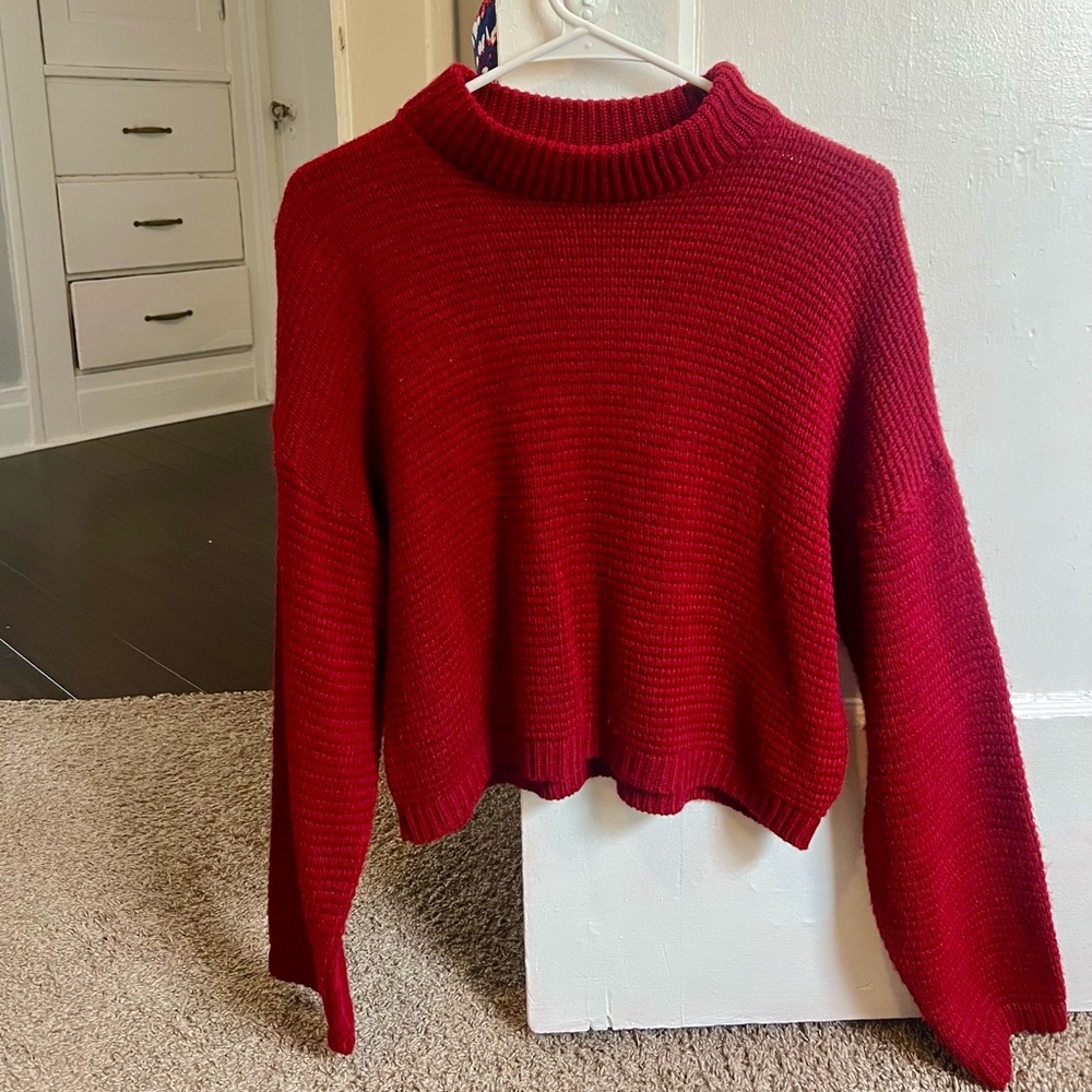 Women’s Mockneck Sweater